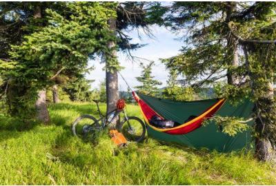 How to Hammock Camp Like a Scout